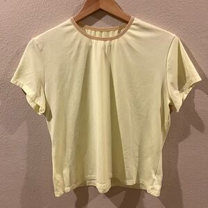 Patagonia Apilene Women’s T-Shirt Short Sleeve Size L Yellow